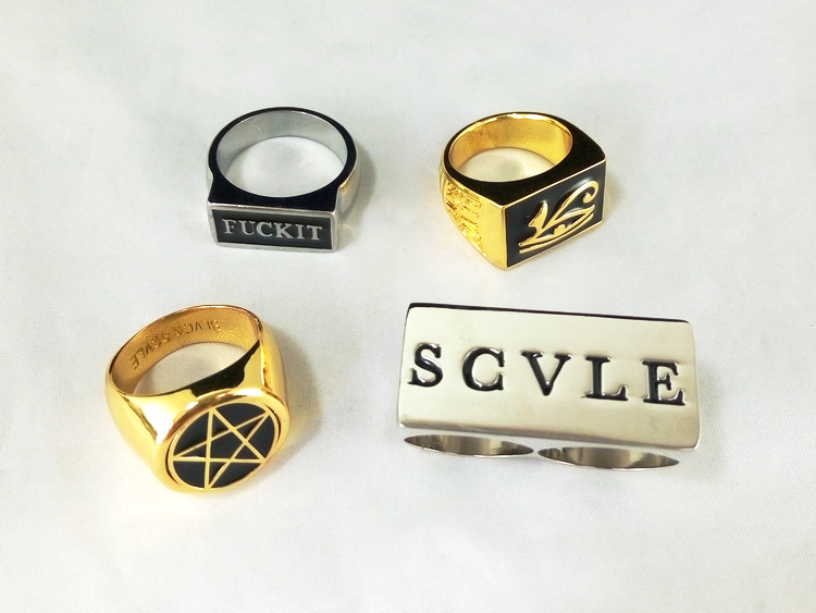 Three rings with 'scvile' written on them.